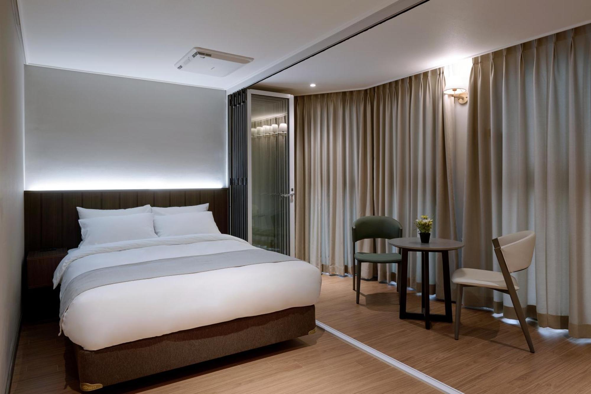 The Hotel Sokcho By Best Western Signature Collection Buitenkant foto